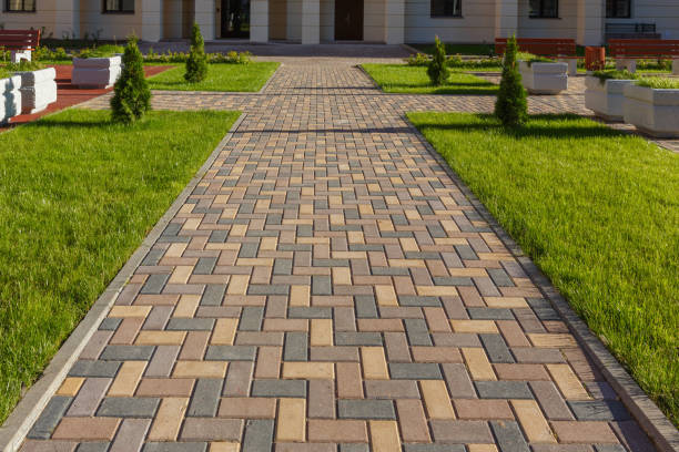 Best Residential Driveway Paver Services  in Edina, MO